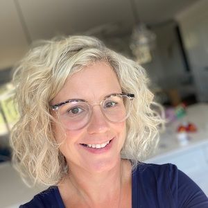 Meet your Posher, Cindy